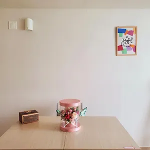 Cozy - Experience Like Comfort Apartment