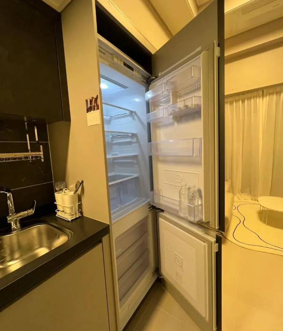 アパートホテル The Black House インチョン広域市