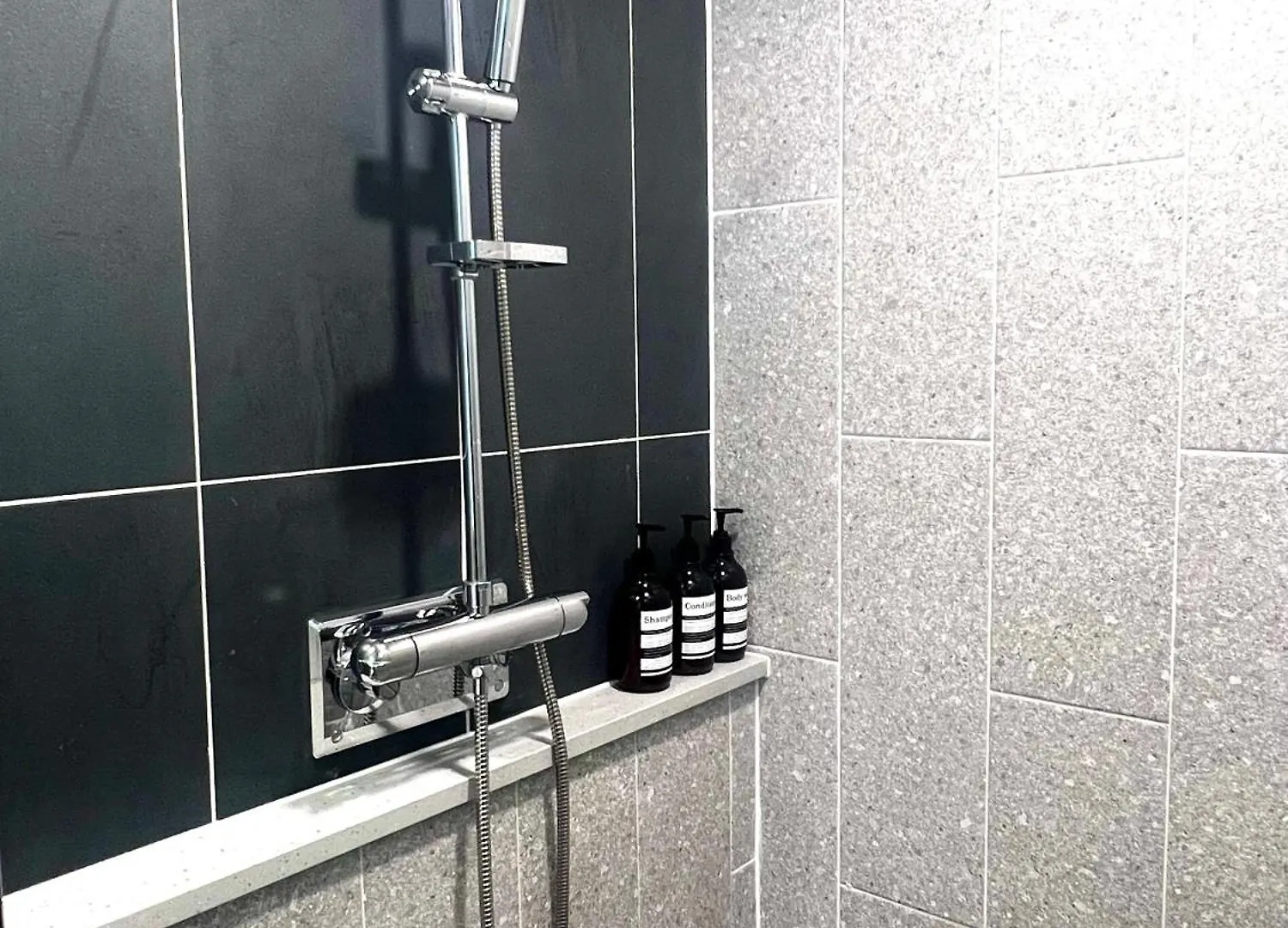 Aparthotel The Black House Incheon South Korea