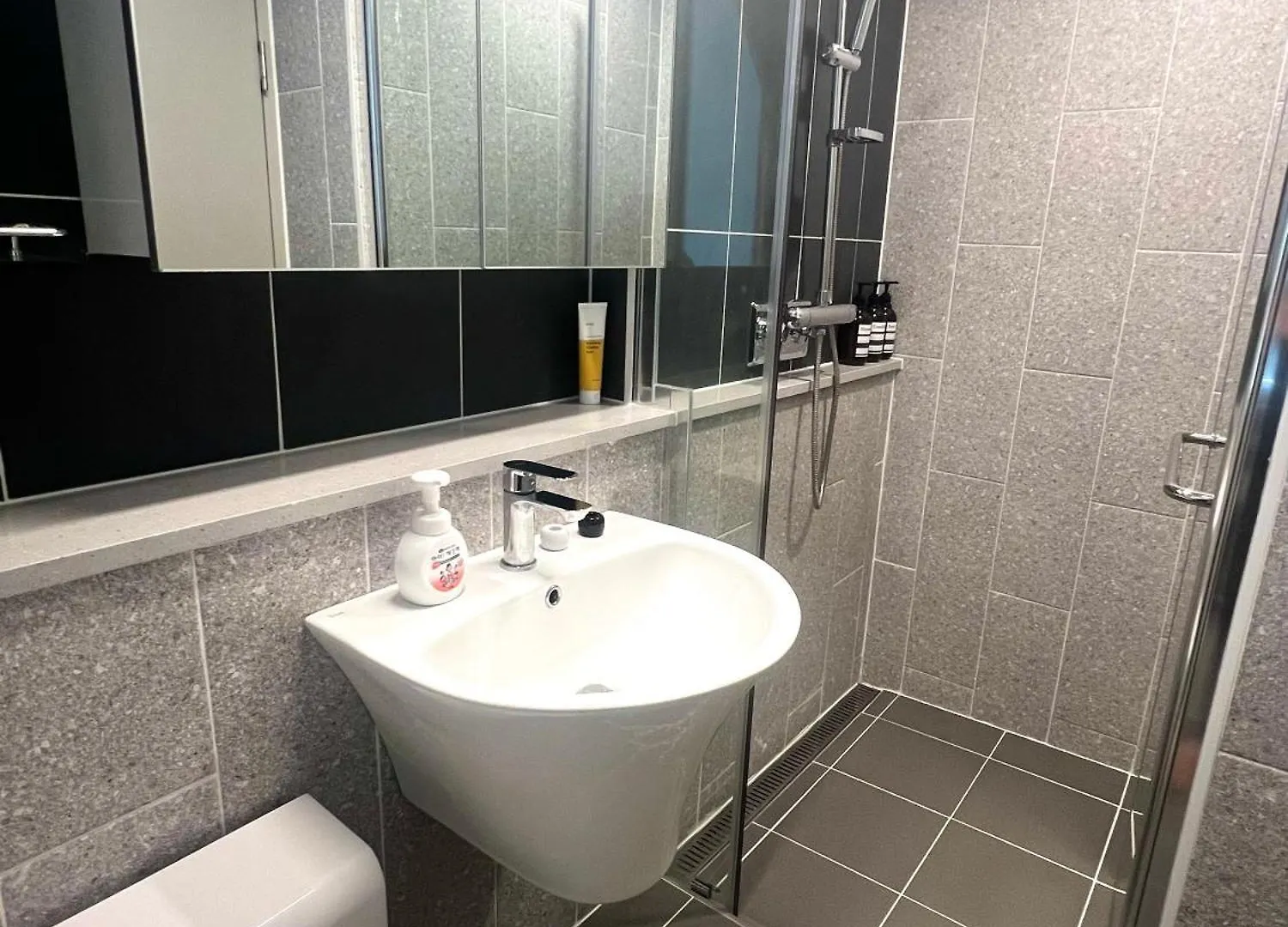 The Black House インチョン広域市